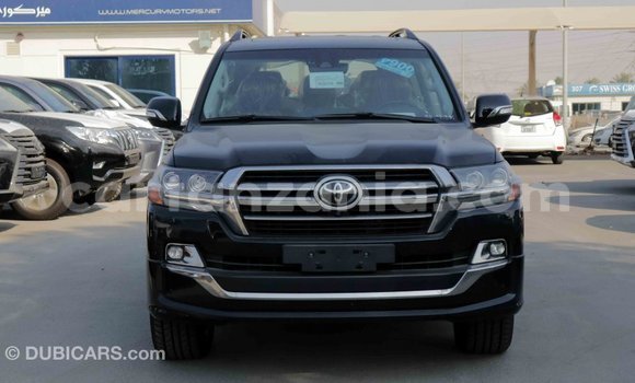 Nunua Imported Toyota Land Cruiser Nyeusi Gari ndani ya Import - Dubai nchini Arusha Nunua Imported Toyota Land Cruiser Nyeusi Gari ndani ya Import - Dubai nchini Arusha