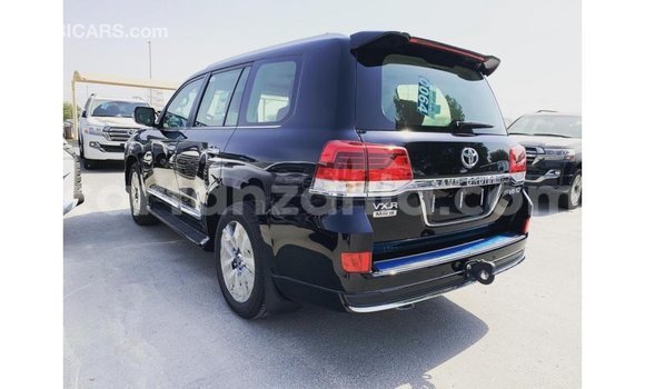 Nunua Imported Toyota Land Cruiser Nyeusi Gari ndani ya Import - Dubai nchini Arusha Nunua Imported Toyota Land Cruiser Nyeusi Gari ndani ya Import - Dubai nchini Arusha