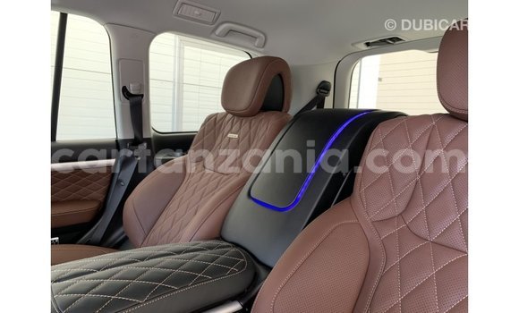 Nunua Imported Toyota Land Cruiser Nyeusi Gari ndani ya Import - Dubai nchini Arusha Nunua Imported Toyota Land Cruiser Nyeusi Gari ndani ya Import - Dubai nchini Arusha