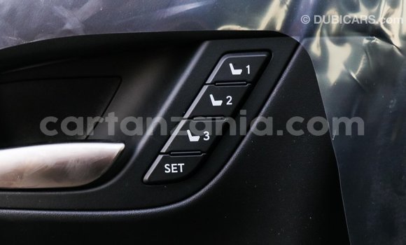 Nunua Imported Lexus LX Bluu Gari ndani ya Import - Dubai nchini Arusha Nunua Imported Lexus LX Bluu Gari ndani ya Import - Dubai nchini Arusha