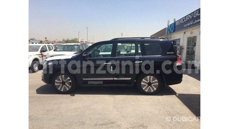 Big with watermark toyota land cruiser arusha import dubai 7699