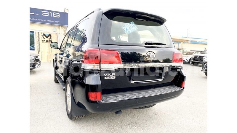 Big with watermark toyota land cruiser arusha import dubai 7714