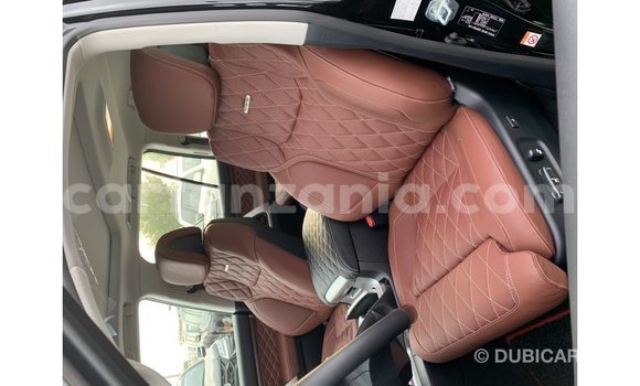 Buy Import Toyota Land Cruiser Black Car in Import - Dubai in Arusha Buy Import Toyota Land Cruiser Black Car in Import - Dubai in Arusha