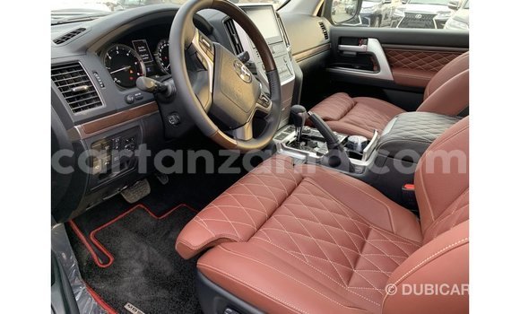 Buy Import Toyota Land Cruiser Black Car in Import - Dubai in Arusha Buy Import Toyota Land Cruiser Black Car in Import - Dubai in Arusha