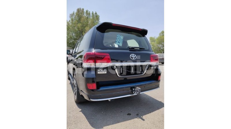 Big with watermark toyota land cruiser arusha import dubai 7715