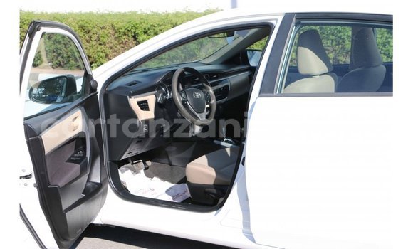 Nunua Imported Toyota Corolla Nyeupe Gari ndani ya Import - Dubai nchini Arusha Nunua Imported Toyota Corolla Nyeupe Gari ndani ya Import - Dubai nchini Arusha