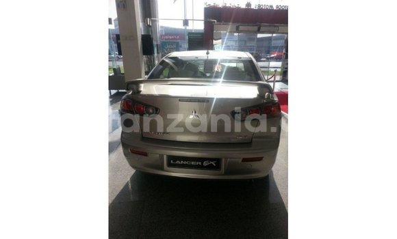 Buy Import Mitsubishi L200 Other Car in Import - Dubai in Arusha Buy Import Mitsubishi L200 Other Car in Import - Dubai in Arusha