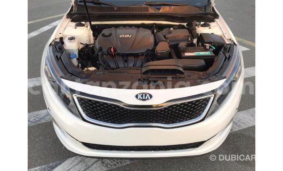 Nunua Imported Kia Optima Nyeupe Gari ndani ya Import - Dubai nchini Arusha Nunua Imported Kia Optima Nyeupe Gari ndani ya Import - Dubai nchini Arusha