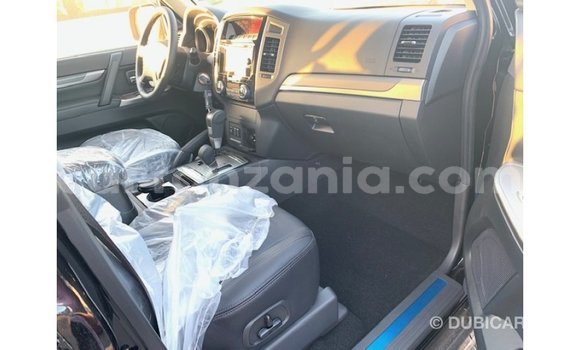 Buy Import Mitsubishi Pajero Black Car in Import - Dubai in Arusha Buy Import Mitsubishi Pajero Black Car in Import - Dubai in Arusha
