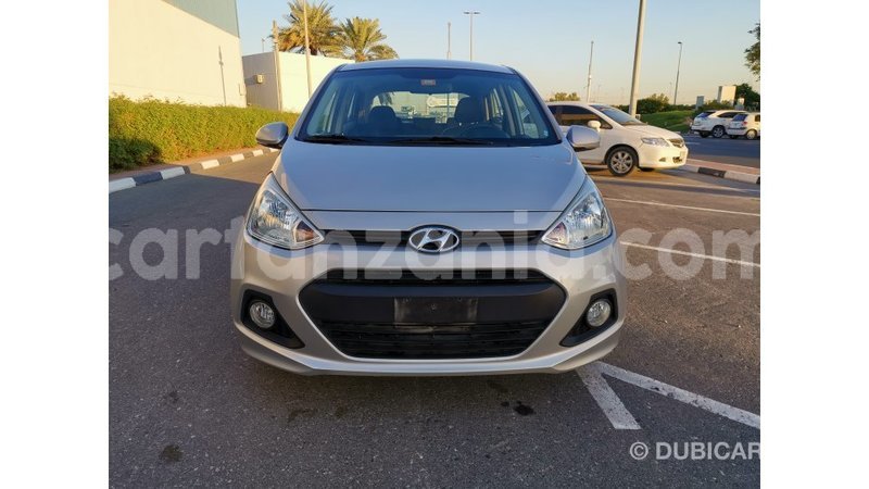 Big with watermark hyundai i10 arusha import dubai 7737