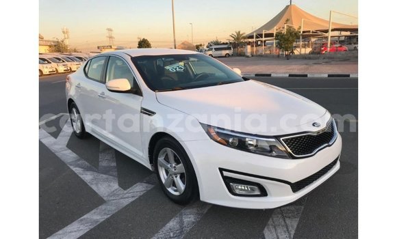 Nunua Imported Kia Optima Nyeupe Gari ndani ya Import - Dubai nchini Arusha Nunua Imported Kia Optima Nyeupe Gari ndani ya Import - Dubai nchini Arusha