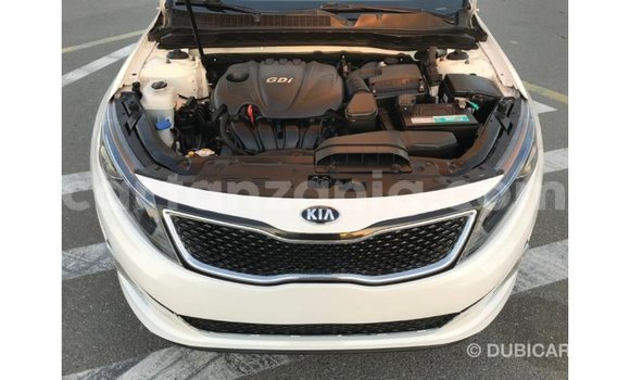 Nunua Imported Kia Optima Nyeupe Gari ndani ya Import - Dubai nchini Arusha Nunua Imported Kia Optima Nyeupe Gari ndani ya Import - Dubai nchini Arusha