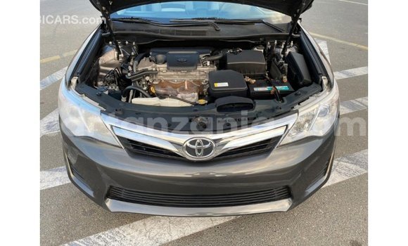 Nunua Imported Toyota Camry Nyingine Gari ndani ya Import - Dubai nchini Arusha Nunua Imported Toyota Camry Nyingine Gari ndani ya Import - Dubai nchini Arusha