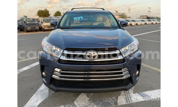 Buy Import Toyota Highlander Blue Car in Import - Dubai in Arusha Buy Import Toyota Highlander Blue Car in Import - Dubai in Arusha