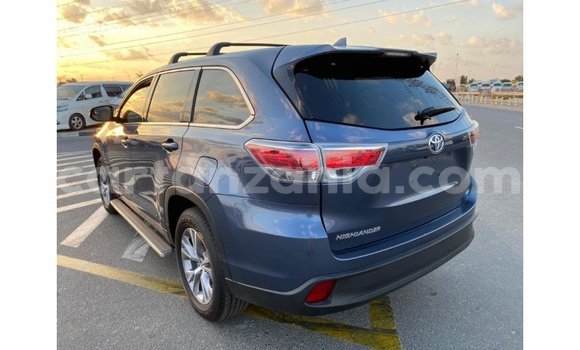 Buy Import Toyota Highlander Blue Car in Import - Dubai in Arusha Buy Import Toyota Highlander Blue Car in Import - Dubai in Arusha