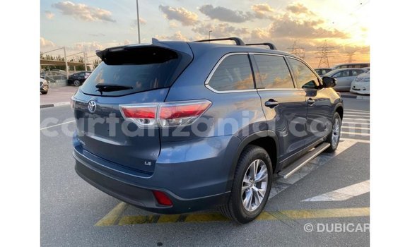 Buy Import Toyota Highlander Blue Car in Import - Dubai in Arusha Buy Import Toyota Highlander Blue Car in Import - Dubai in Arusha