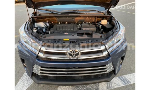 Buy Import Toyota Highlander Blue Car in Import - Dubai in Arusha Buy Import Toyota Highlander Blue Car in Import - Dubai in Arusha