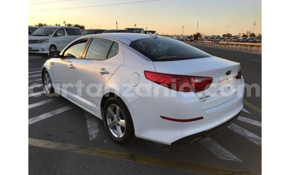 Nunua Imported Kia Optima Nyeupe Gari ndani ya Import - Dubai nchini Arusha Nunua Imported Kia Optima Nyeupe Gari ndani ya Import - Dubai nchini Arusha