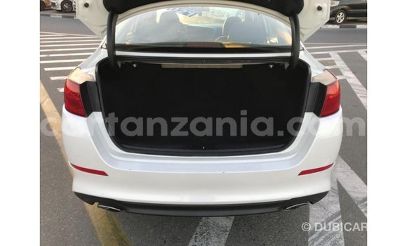 Nunua Imported Kia Optima Nyeupe Gari ndani ya Import - Dubai nchini Arusha Nunua Imported Kia Optima Nyeupe Gari ndani ya Import - Dubai nchini Arusha