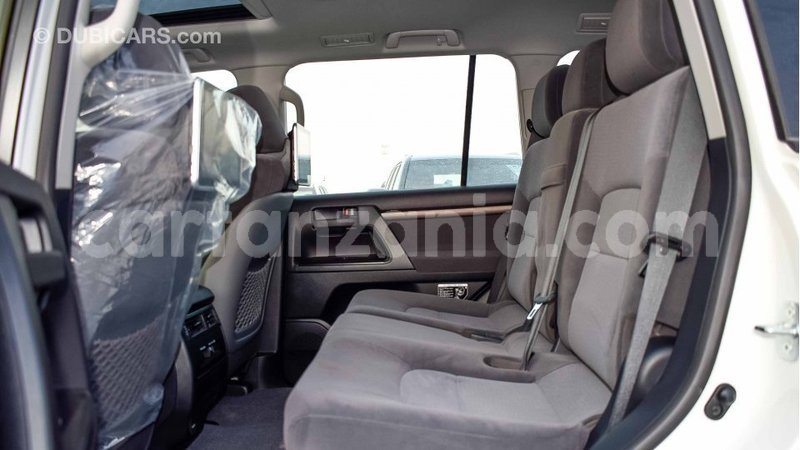 Big with watermark toyota land cruiser arusha import dubai 7755