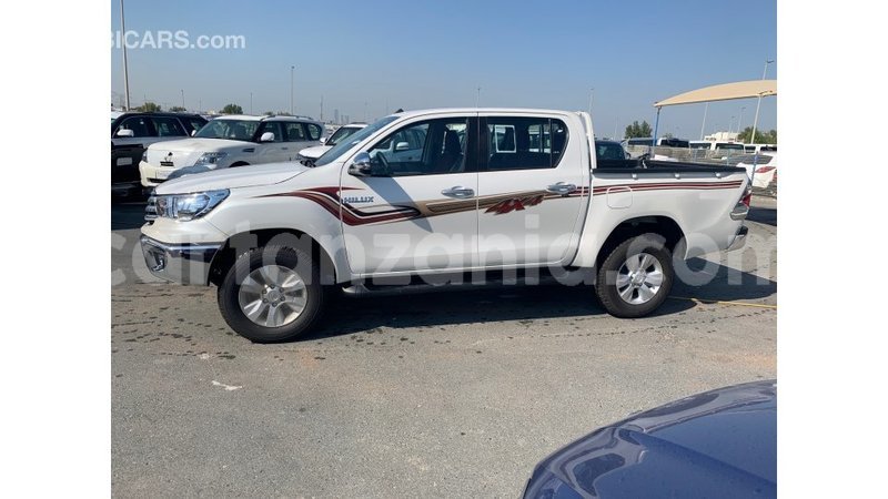 Big with watermark toyota hilux arusha import dubai 7757