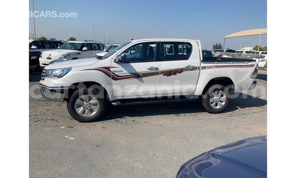 Buy Import Toyota Hilux White Car in Import - Dubai in Arusha Buy Import Toyota Hilux White Car in Import - Dubai in Arusha