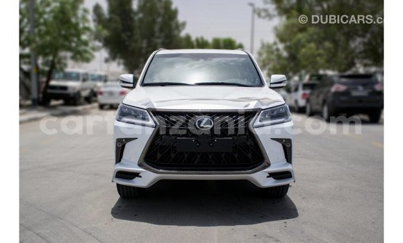 Nunua Imported Lexus LX Nyeupe Gari ndani ya Import - Dubai nchini Arusha Nunua Imported Lexus LX Nyeupe Gari ndani ya Import - Dubai nchini Arusha