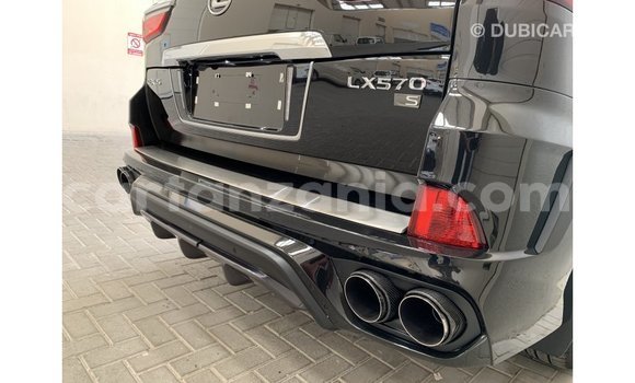 Nunua Imported Lexus LX Nyeusi Gari ndani ya Import - Dubai nchini Arusha Nunua Imported Lexus LX Nyeusi Gari ndani ya Import - Dubai nchini Arusha