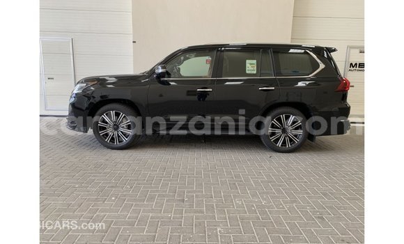 Nunua Imported Lexus LX Nyeusi Gari ndani ya Import - Dubai nchini Arusha Nunua Imported Lexus LX Nyeusi Gari ndani ya Import - Dubai nchini Arusha