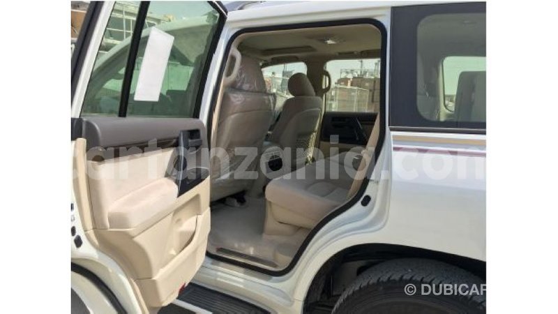 Big with watermark toyota land cruiser arusha import dubai 7761