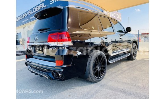 Nunua Imported Toyota Land Cruiser Nyeusi Gari ndani ya Import - Dubai nchini Arusha Nunua Imported Toyota Land Cruiser Nyeusi Gari ndani ya Import - Dubai nchini Arusha