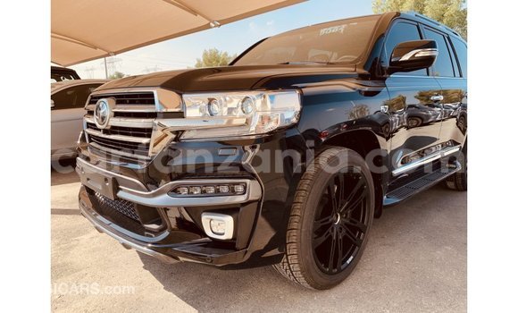 Nunua Imported Toyota Land Cruiser Nyeusi Gari ndani ya Import - Dubai nchini Arusha Nunua Imported Toyota Land Cruiser Nyeusi Gari ndani ya Import - Dubai nchini Arusha