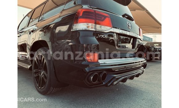 Nunua Imported Toyota Land Cruiser Nyeusi Gari ndani ya Import - Dubai nchini Arusha Nunua Imported Toyota Land Cruiser Nyeusi Gari ndani ya Import - Dubai nchini Arusha