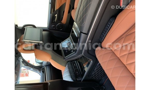 Nunua Imported Lexus LX Nyeupe Gari ndani ya Import - Dubai nchini Arusha Nunua Imported Lexus LX Nyeupe Gari ndani ya Import - Dubai nchini Arusha