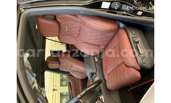 Nunua Imported Lexus LX Nyeusi Gari ndani ya Import - Dubai nchini Arusha Nunua Imported Lexus LX Nyeusi Gari ndani ya Import - Dubai nchini Arusha