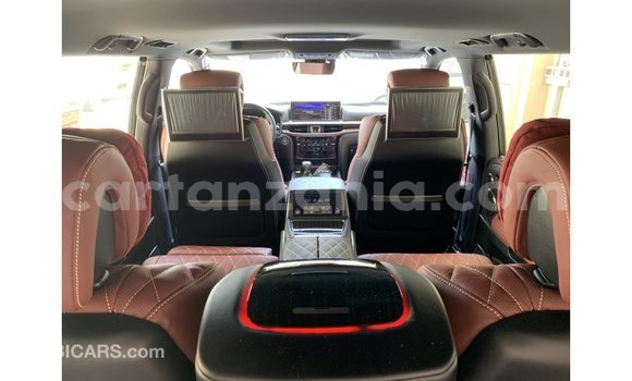 Nunua Imported Lexus LX Nyeusi Gari ndani ya Import - Dubai nchini Arusha Nunua Imported Lexus LX Nyeusi Gari ndani ya Import - Dubai nchini Arusha