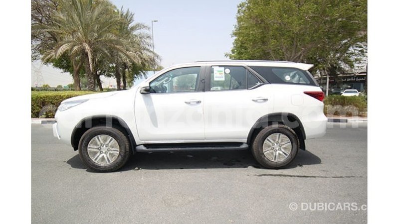 Big with watermark toyota fortuner arusha import dubai 7768