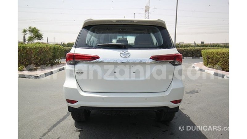 Big with watermark toyota fortuner arusha import dubai 7768