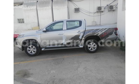 Buy Import Mitsubishi L200 Other Car in Import - Dubai in Arusha Buy Import Mitsubishi L200 Other Car in Import - Dubai in Arusha