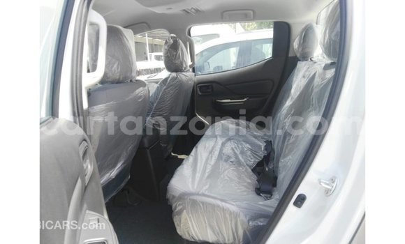 Buy Import Mitsubishi L200 Other Car in Import - Dubai in Arusha Buy Import Mitsubishi L200 Other Car in Import - Dubai in Arusha