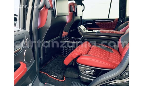 Nunua Imported Lexus CT Nyeusi Gari ndani ya Import - Dubai nchini Arusha Nunua Imported Lexus CT Nyeusi Gari ndani ya Import - Dubai nchini Arusha