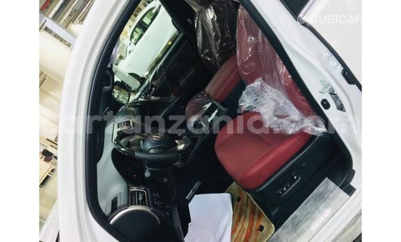 Nunua Imported Lexus GX Nyeupe Gari ndani ya Import - Dubai nchini Arusha Nunua Imported Lexus GX Nyeupe Gari ndani ya Import - Dubai nchini Arusha