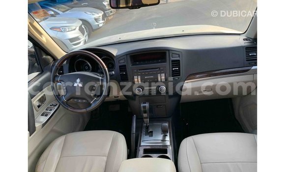 Buy Import Mitsubishi Pajero Other Car in Import - Dubai in Arusha Buy Import Mitsubishi Pajero Other Car in Import - Dubai in Arusha