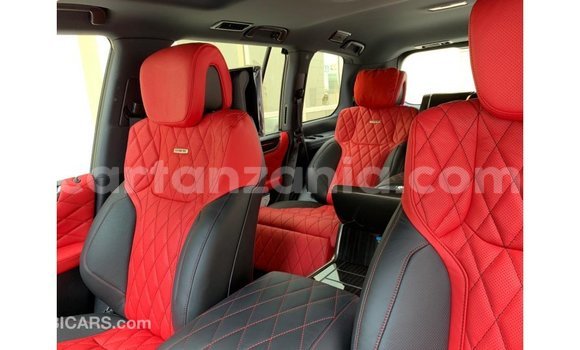 Nunua Imported Lexus LX Nyeusi Gari ndani ya Import - Dubai nchini Arusha Nunua Imported Lexus LX Nyeusi Gari ndani ya Import - Dubai nchini Arusha