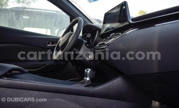 Nunua Imported Toyota C-HR Nyingine Gari ndani ya Import - Dubai nchini Arusha Nunua Imported Toyota C-HR Nyingine Gari ndani ya Import - Dubai nchini Arusha
