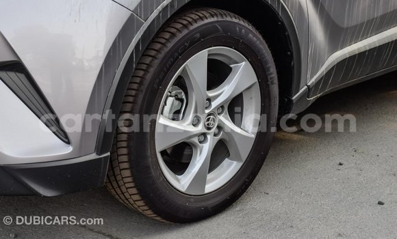 Nunua Imported Toyota C-HR Nyingine Gari ndani ya Import - Dubai nchini Arusha Nunua Imported Toyota C-HR Nyingine Gari ndani ya Import - Dubai nchini Arusha