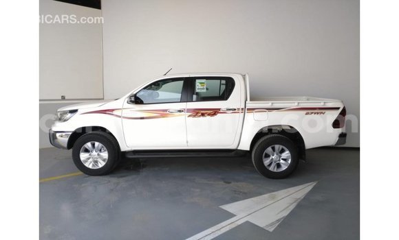 Buy Import Toyota Hilux White Car in Import - Dubai in Arusha Buy Import Toyota Hilux White Car in Import - Dubai in Arusha