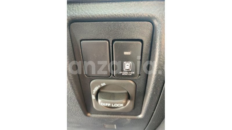 Big with watermark toyota land cruiser arusha import dubai 7819