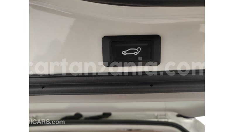 Big with watermark toyota land cruiser arusha import dubai 7819