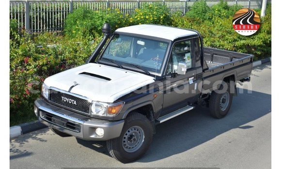 Buy Import Toyota Land Cruiser Other Car in Import - Dubai in Arusha Buy Import Toyota Land Cruiser Other Car in Import - Dubai in Arusha